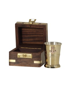 Vaso de licor 3 cl en caja de regalo de madera